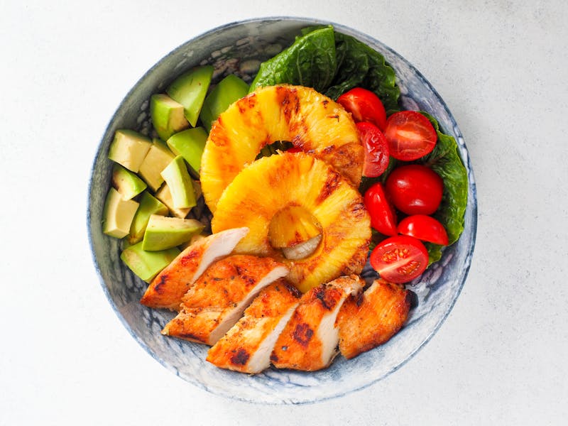 Costa Vida Coastal Greens Salad with grilled chicken and avocado